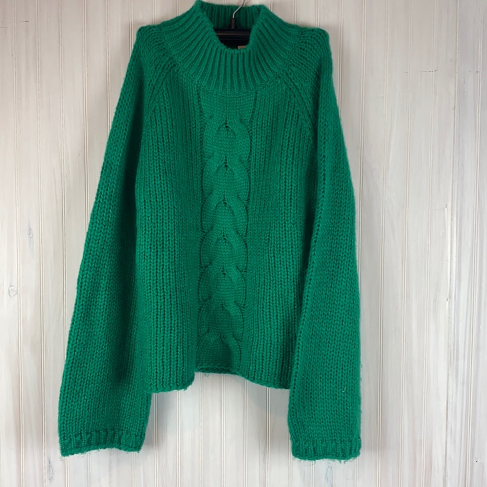 CLOTH TURTLENECK SWEATER